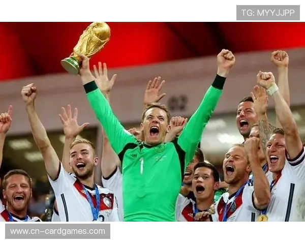 诺伊尔追平穆勒德甲生涯胜场纪录再度彰显传奇门神不朽荣光